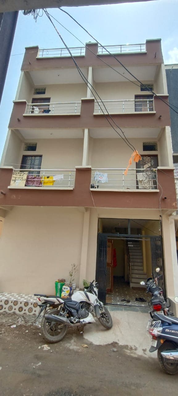 Hostel for Sale in Ganesh Nagar, Khandwa Road, Indore