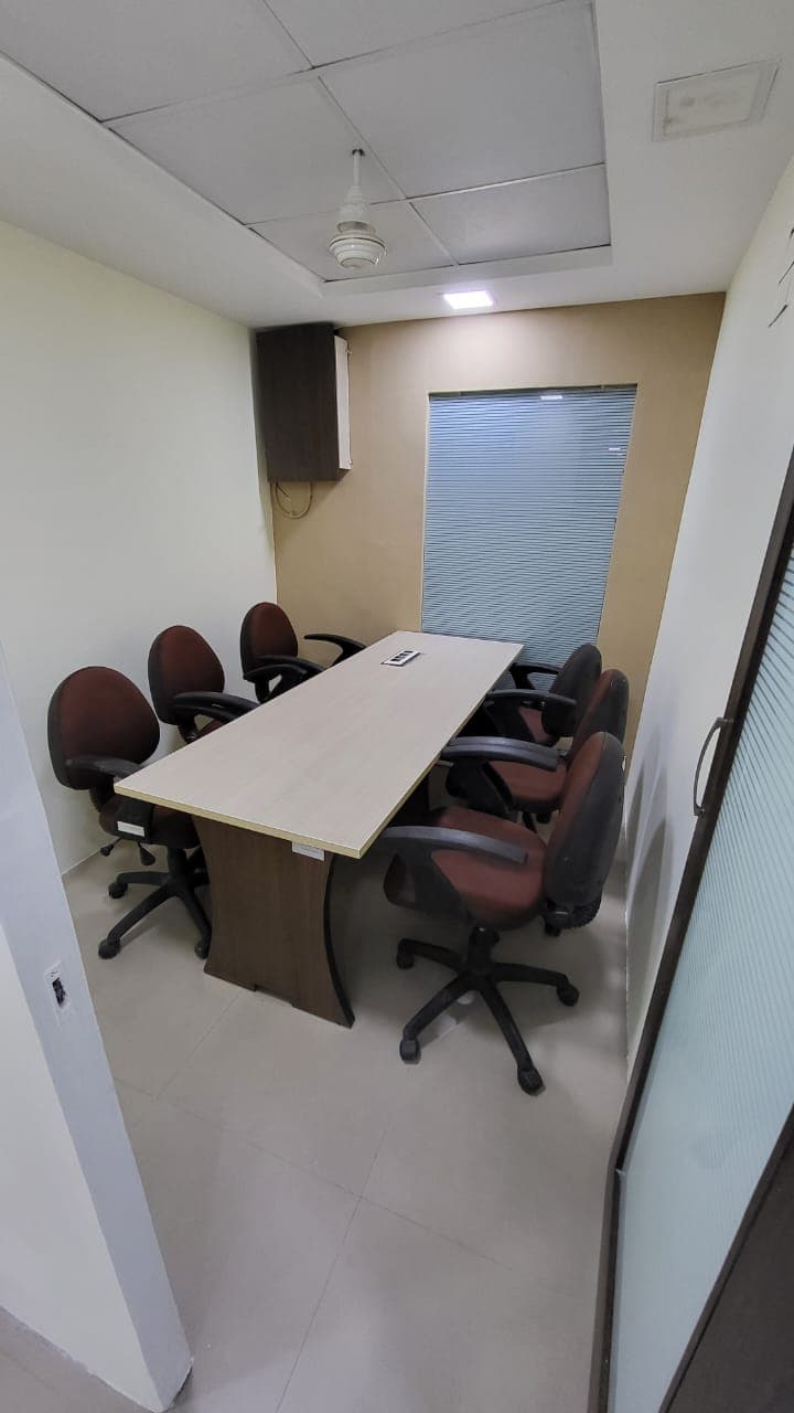 Office for Rent in , Palasia, Indore